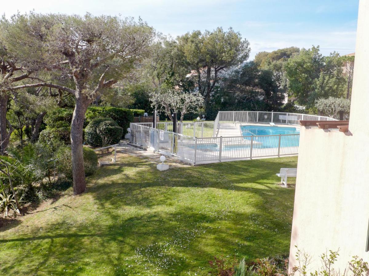 Studio Les Caroubiers-1 By Interhome แซงเตกูลฟ์ ภายนอก รูปภาพ