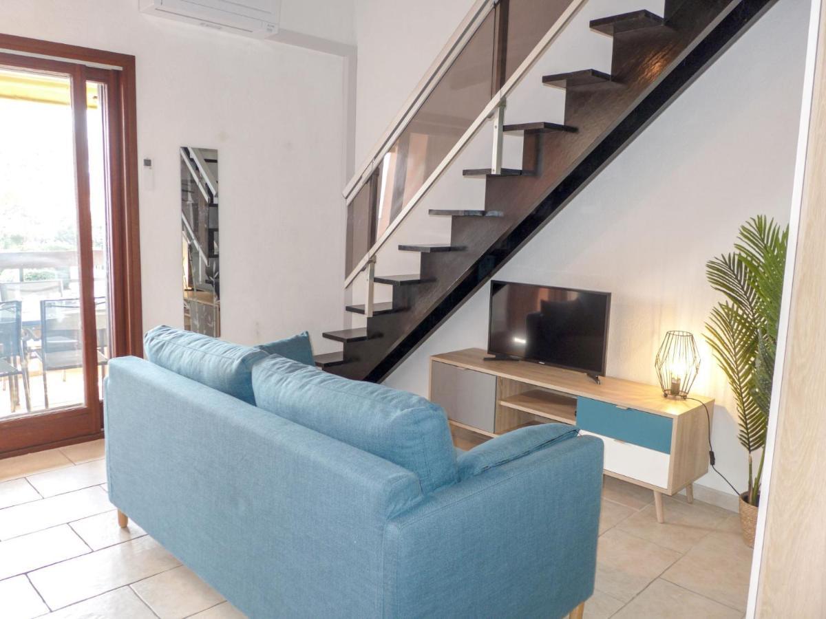 Studio Les Caroubiers-1 By Interhome แซงเตกูลฟ์ ภายนอก รูปภาพ